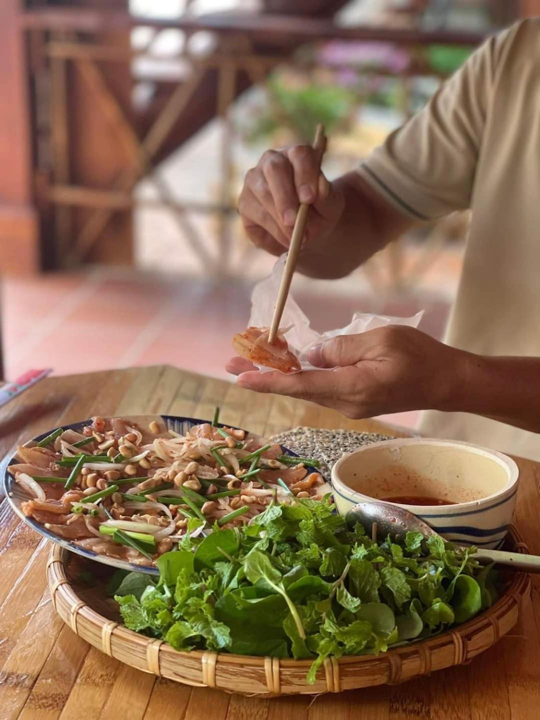 Golden Lotus Spa & Homestay Ap Thien Phuoc Eksteriør billede