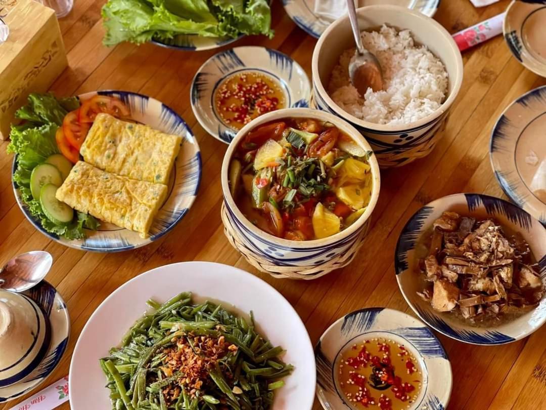 Golden Lotus Spa & Homestay Ap Thien Phuoc Eksteriør billede